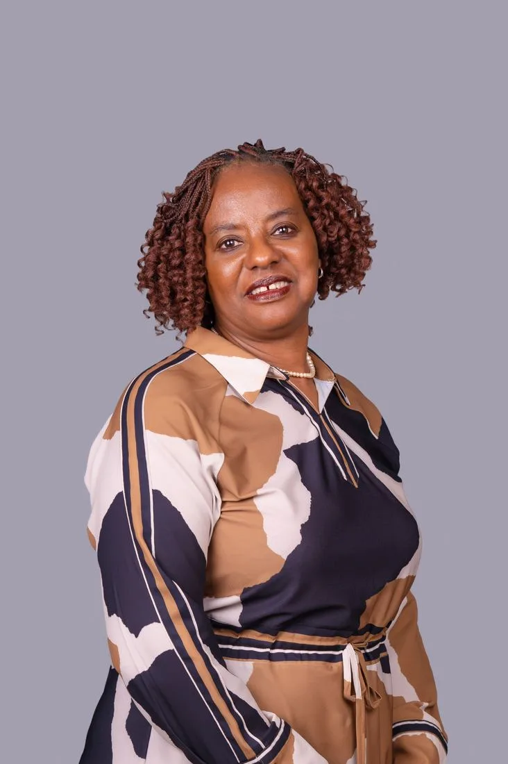 Mrs. Thembiwe Chikosi Mazingi — Non-Executive Director